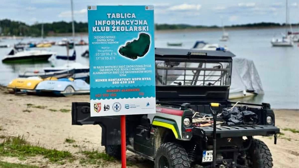 74-letni wędkarz użądlony na wyspie Jeziora Nyskiego – pomogła tablica informacyjna WOPR