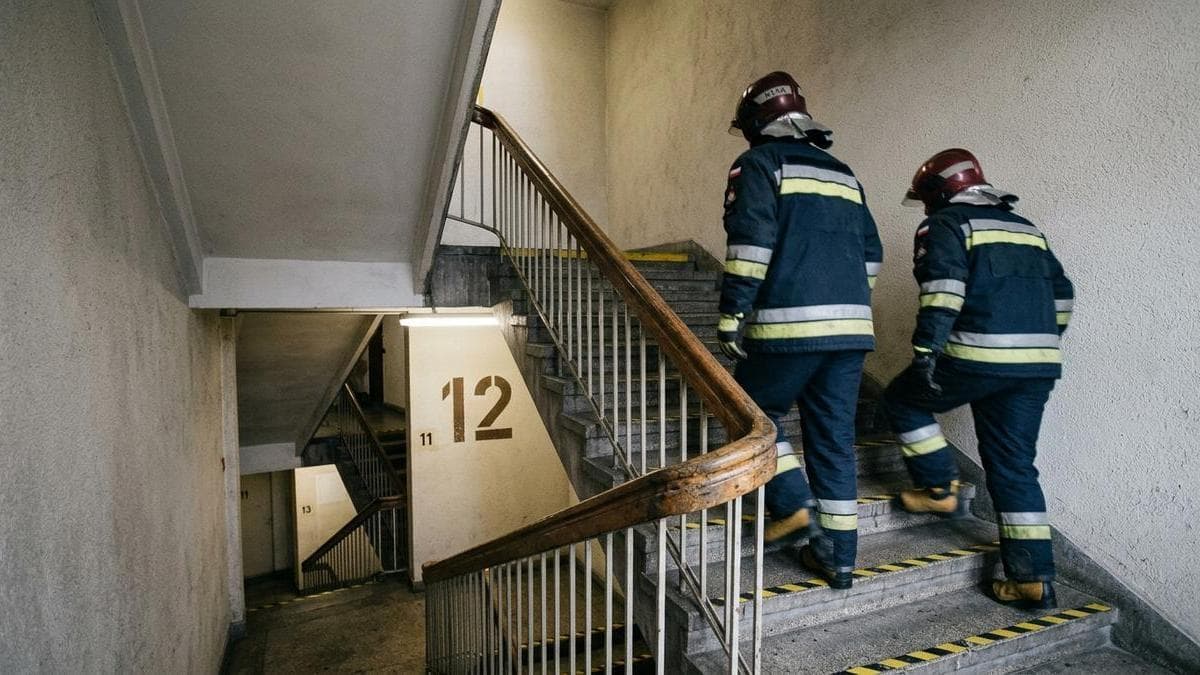 Strażacy z KP PSP Nysa zajęli 12. i 17. miejsce na Mistrzostwach Polski w Biegu po Schodach