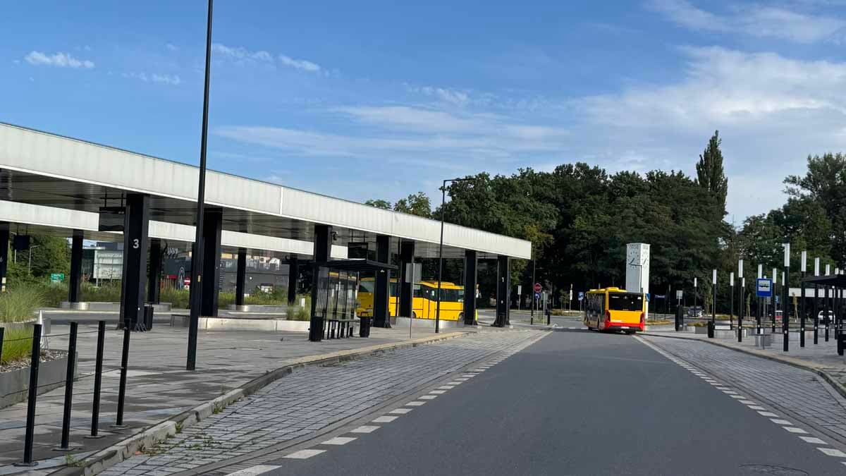AKZ uruchomiło dodatkowe kursy autobusowe na trasie Nysa–Brzeg